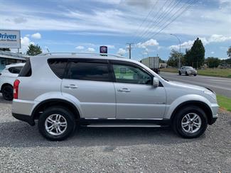 2014 Ssangyong Rexton - Thumbnail