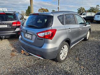 2017 Suzuki SX4 - Thumbnail