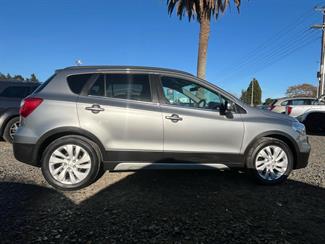 2017 Suzuki SX4 - Thumbnail