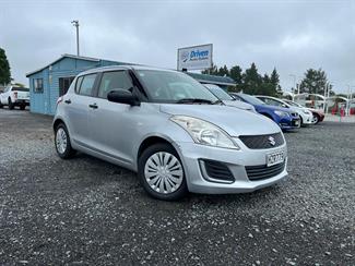 2015 Suzuki Swift - Thumbnail