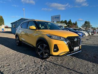2020 Nissan Kicks - Thumbnail