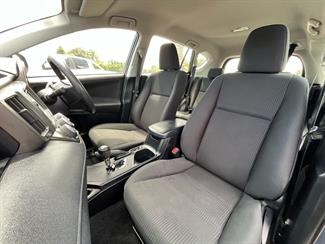 2013 Toyota Rav4 - Thumbnail