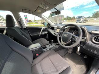 2013 Toyota Rav4 - Thumbnail